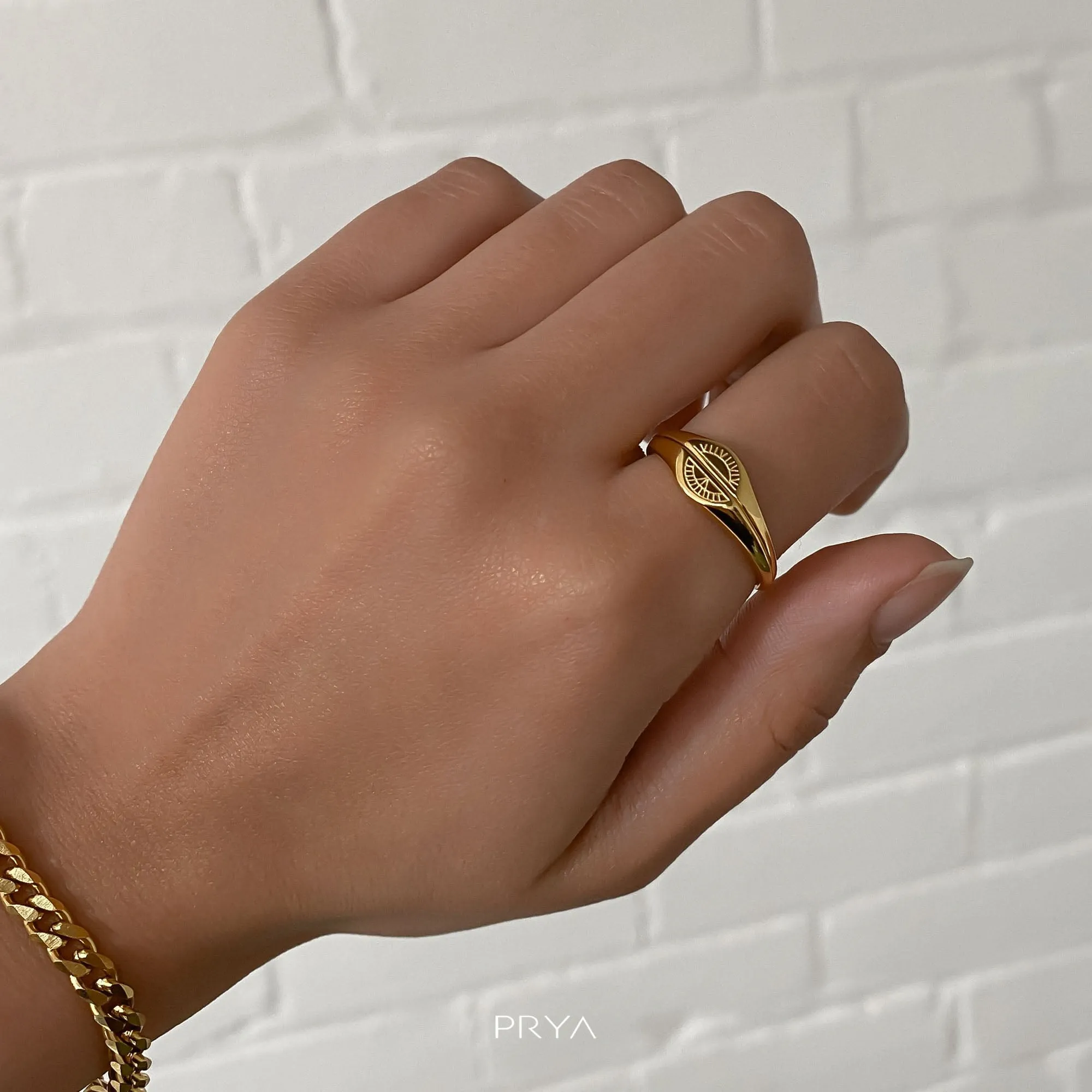 Skyla Ring | Gold