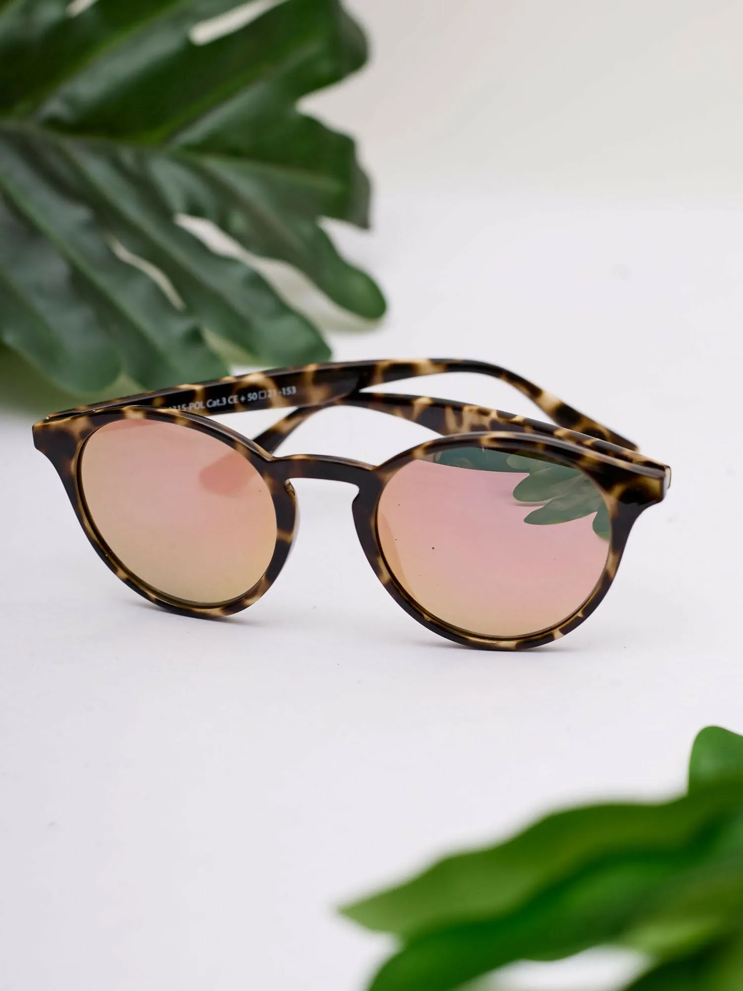 Waridi Eyewear Chuichui Sunglass - Leopard